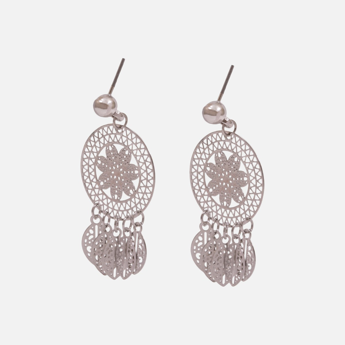 Boucles d’oreilles argent avec motif capteur de rêves et breloques feuilles