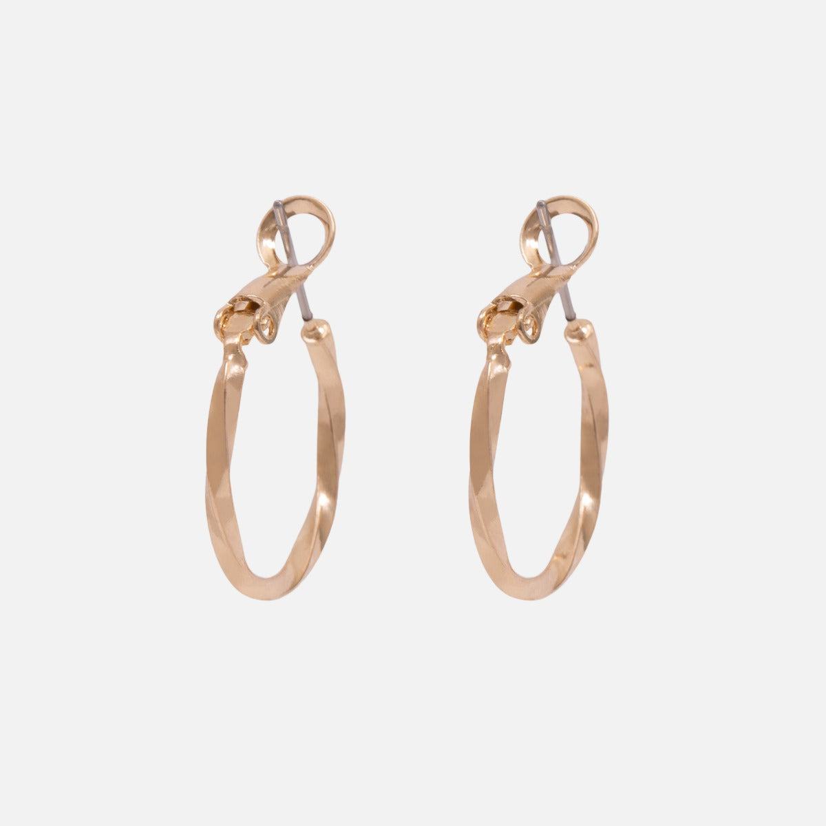Duo de boucles d’oreilles anneaux dorées unies et tordues