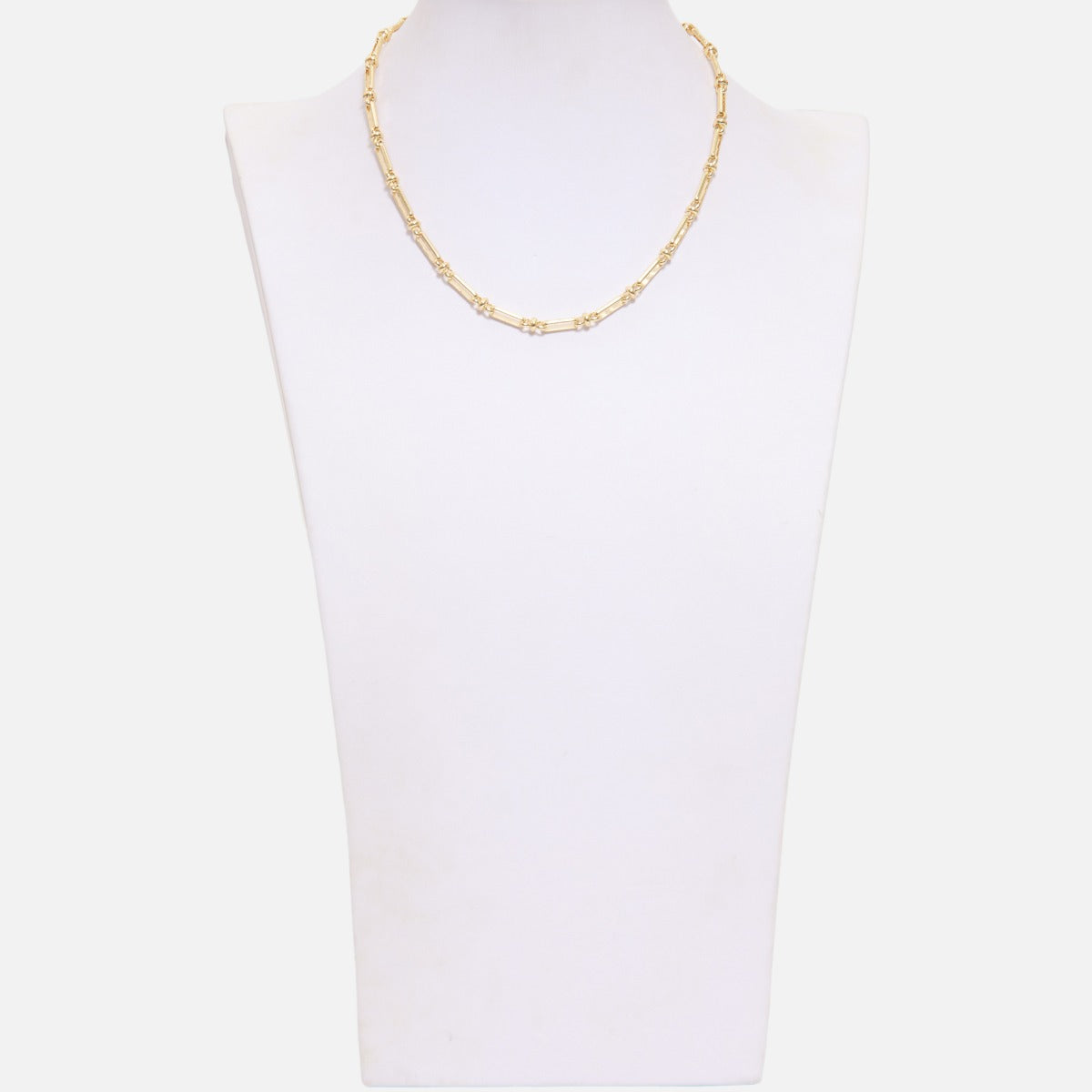 Thick gold chain necklace