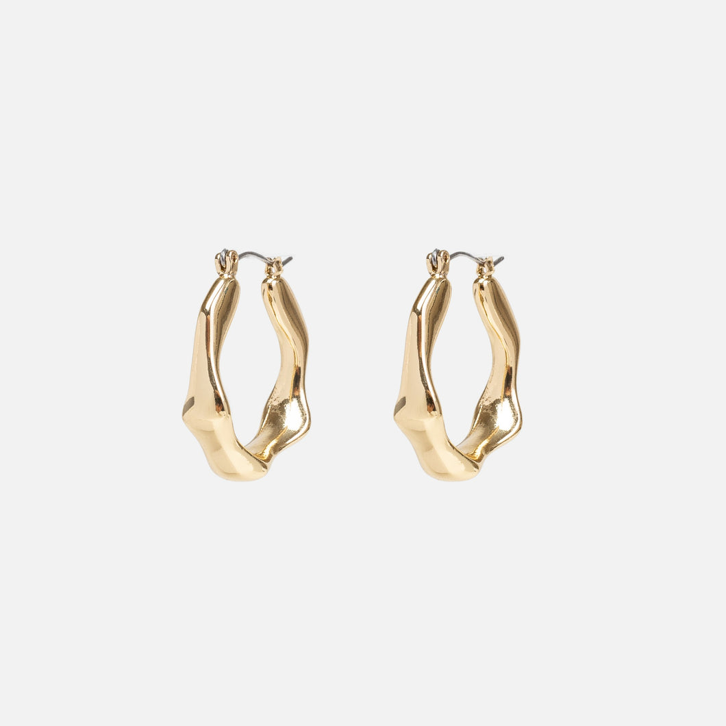 Hammered golden hoop earrings 