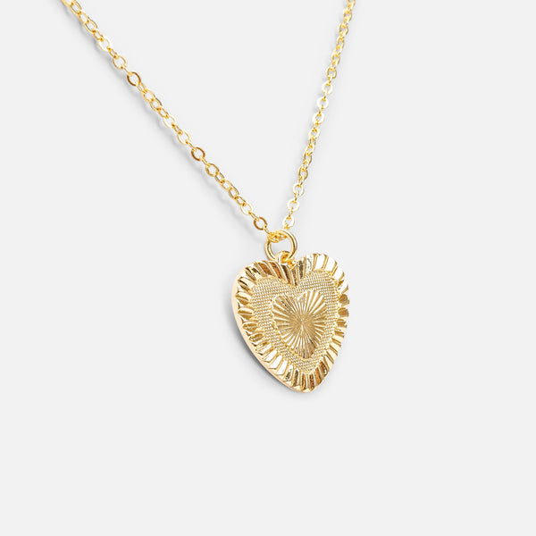 Load image into Gallery viewer, Golden necklace with heart shaped pendant
