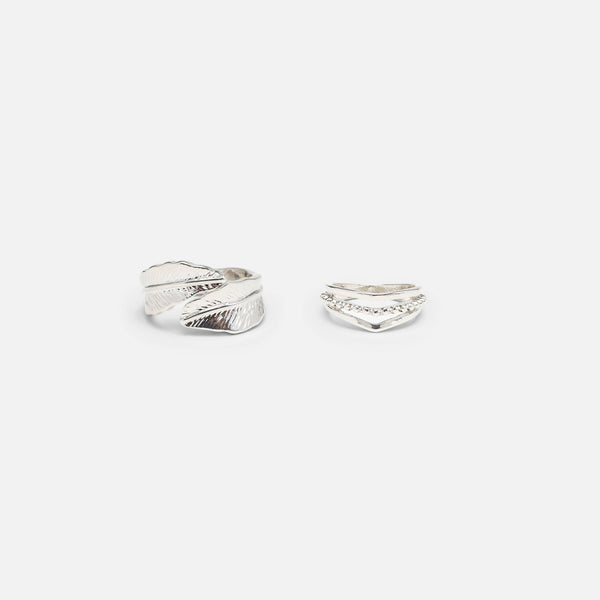 Load image into Gallery viewer, Duo of silver leaf and v shape rings
