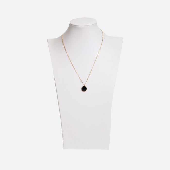 Collier doré pierre circulaire noire