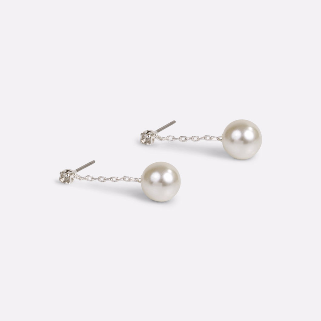 Pendant earrings with pearl and stone
