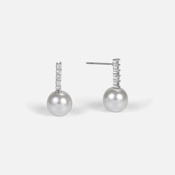 Charger l&#39;image dans la galerie, Boucles d’oreilles rang de zircons cubiques avec perle
