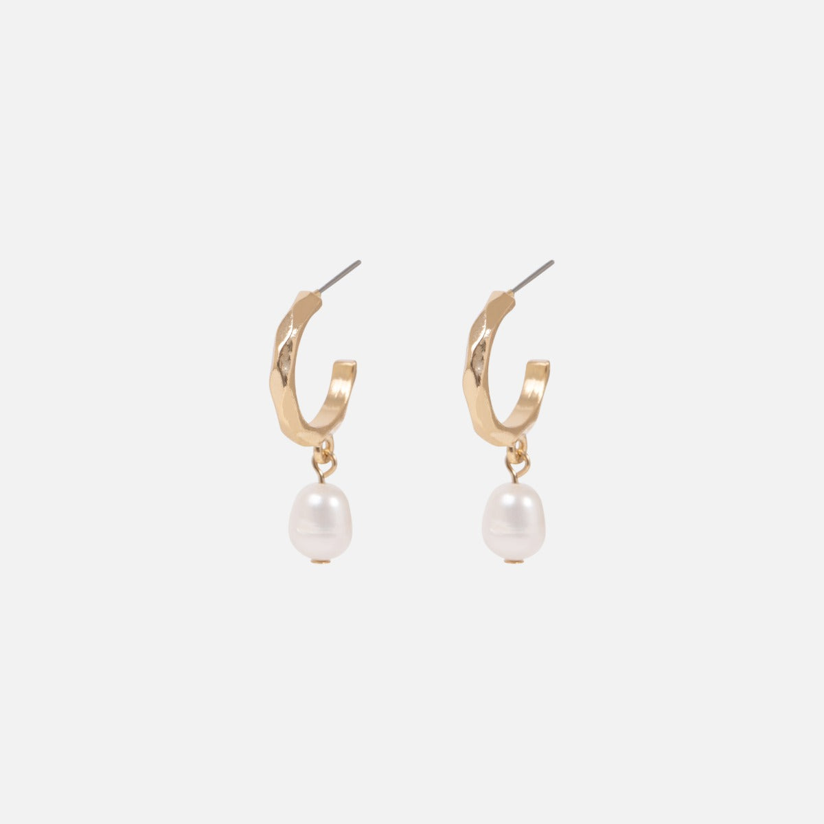 Small golden open hoop earrings with pearl