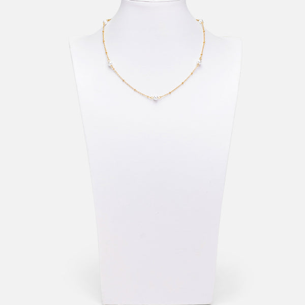 Load image into Gallery viewer, Golden necklace with pearl inserts 

