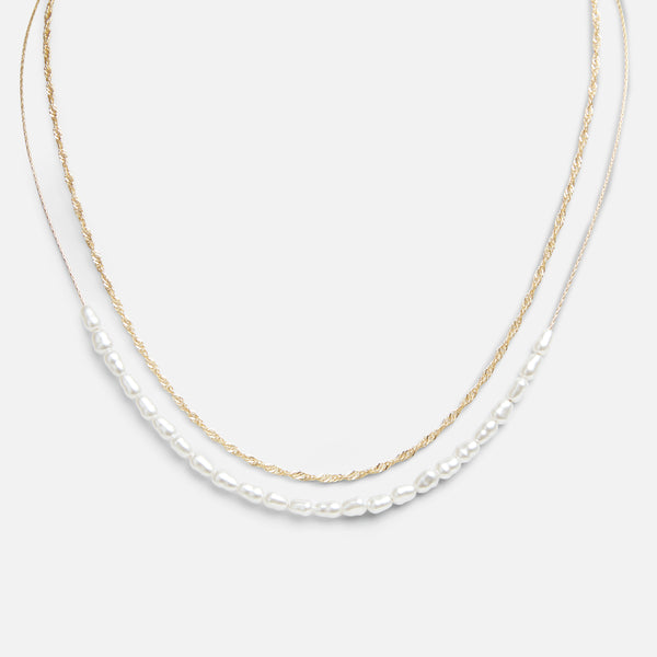 Load image into Gallery viewer, Double chain short necklace with pearls
