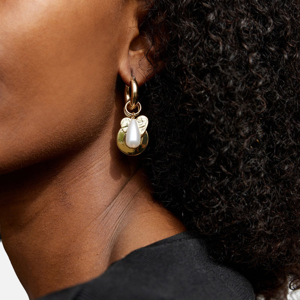 Load image into Gallery viewer, Golden hoop earrings with interchangeable charms 
