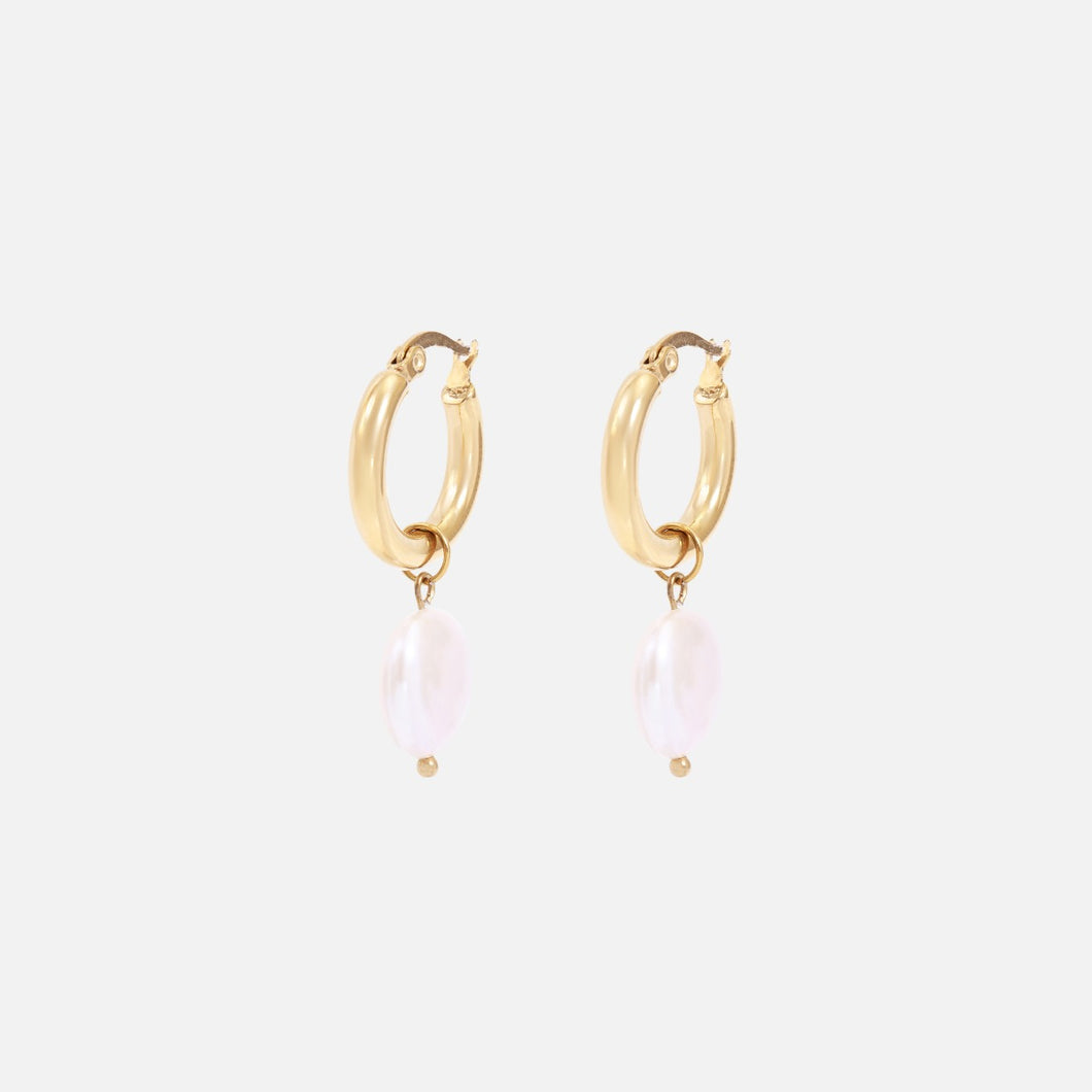 Golden stainless steel hoops earrings and pearl charm