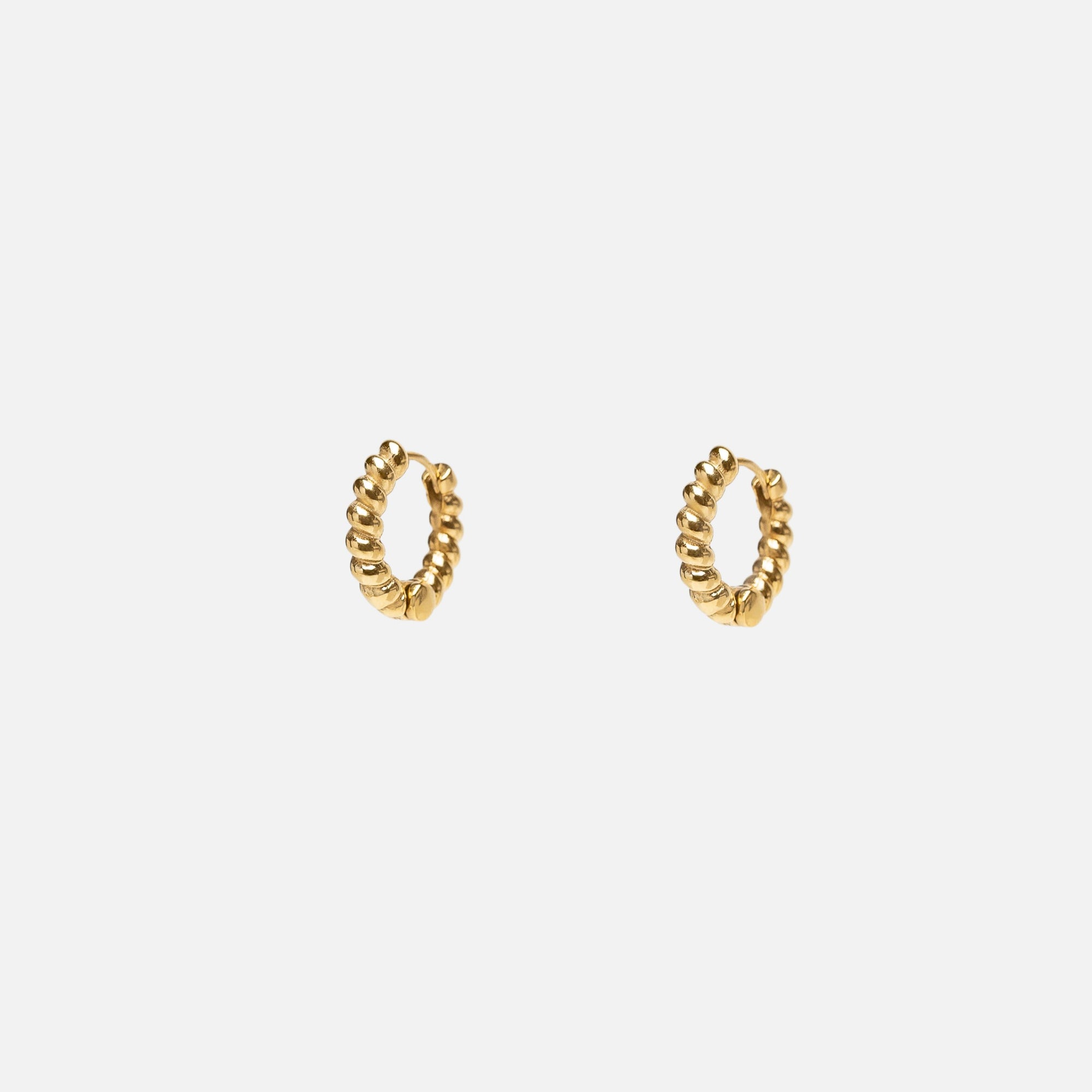 Boucles d’oreilles anneaux torsadés dorés en acier inoxydable