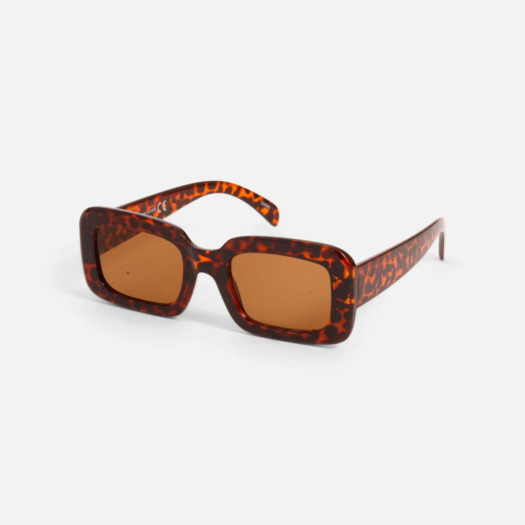 Tortoise sunglasses with rectangle frame