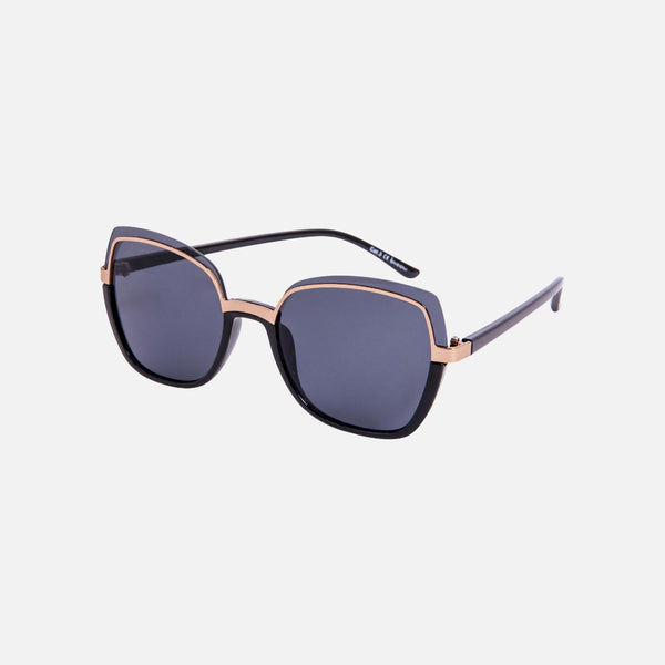 Load image into Gallery viewer, Cat eye sunglasses with golden accent
