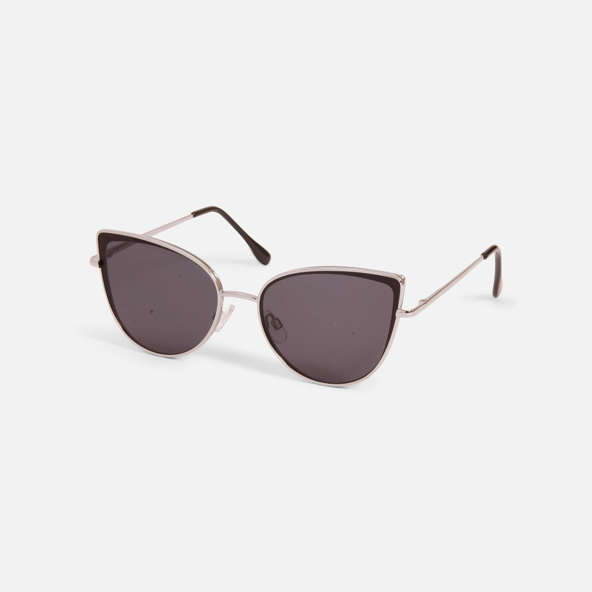 Black cat eye sunglasses with thin branches