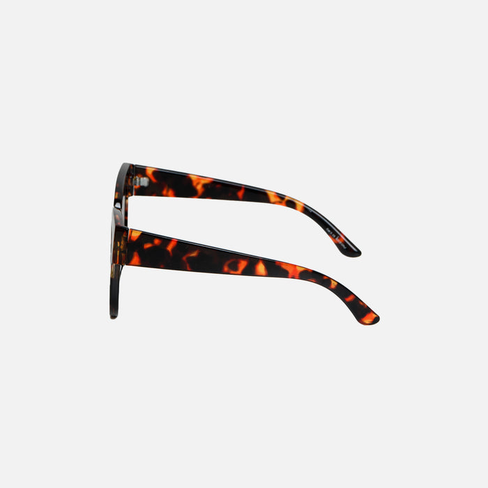 Lunettes de soleil oeil de chat monture tortoise épaisse