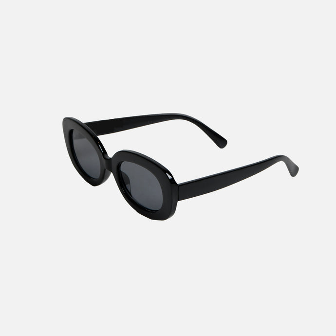 Lunettes de soleil noires ovales