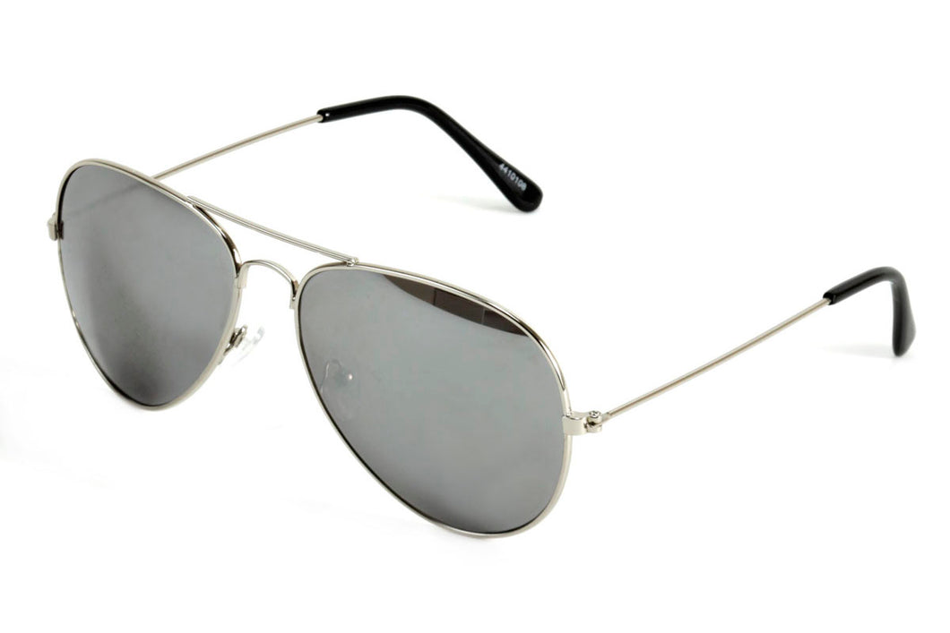 Metal aviator sunglasses