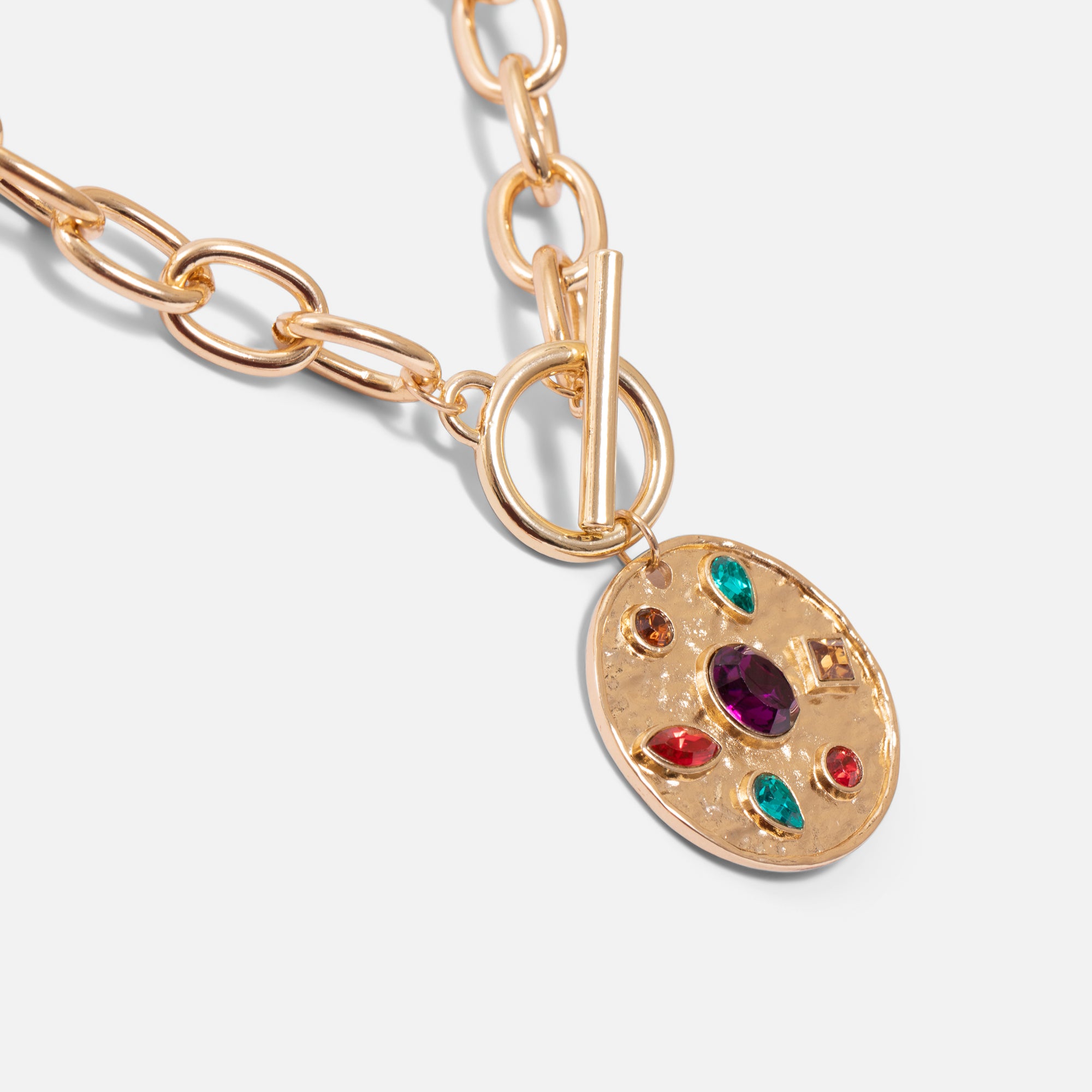 Multicolored gold necklace and glittering stones
