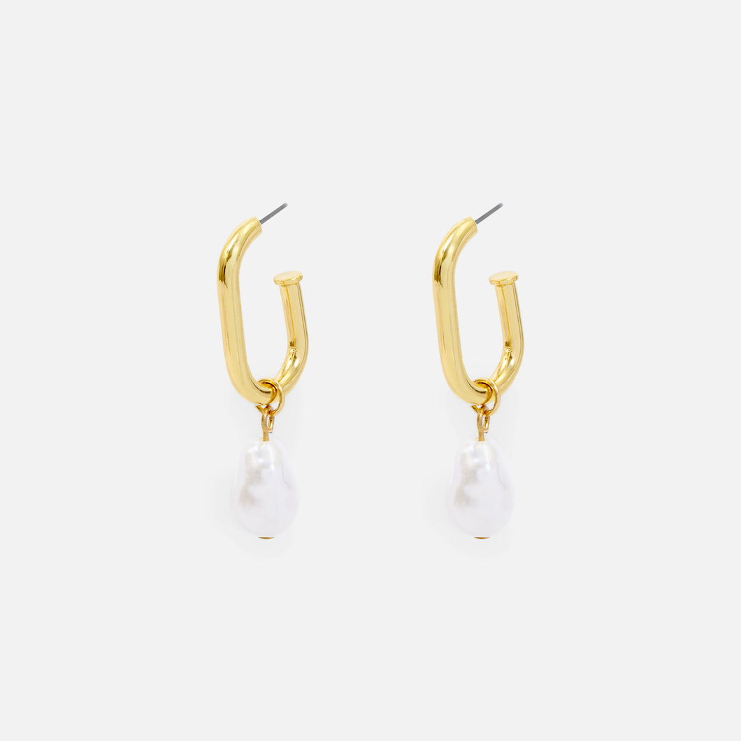 Boucles d’oreilles anneaux semi-ouvertes dorées avec pendentif perle