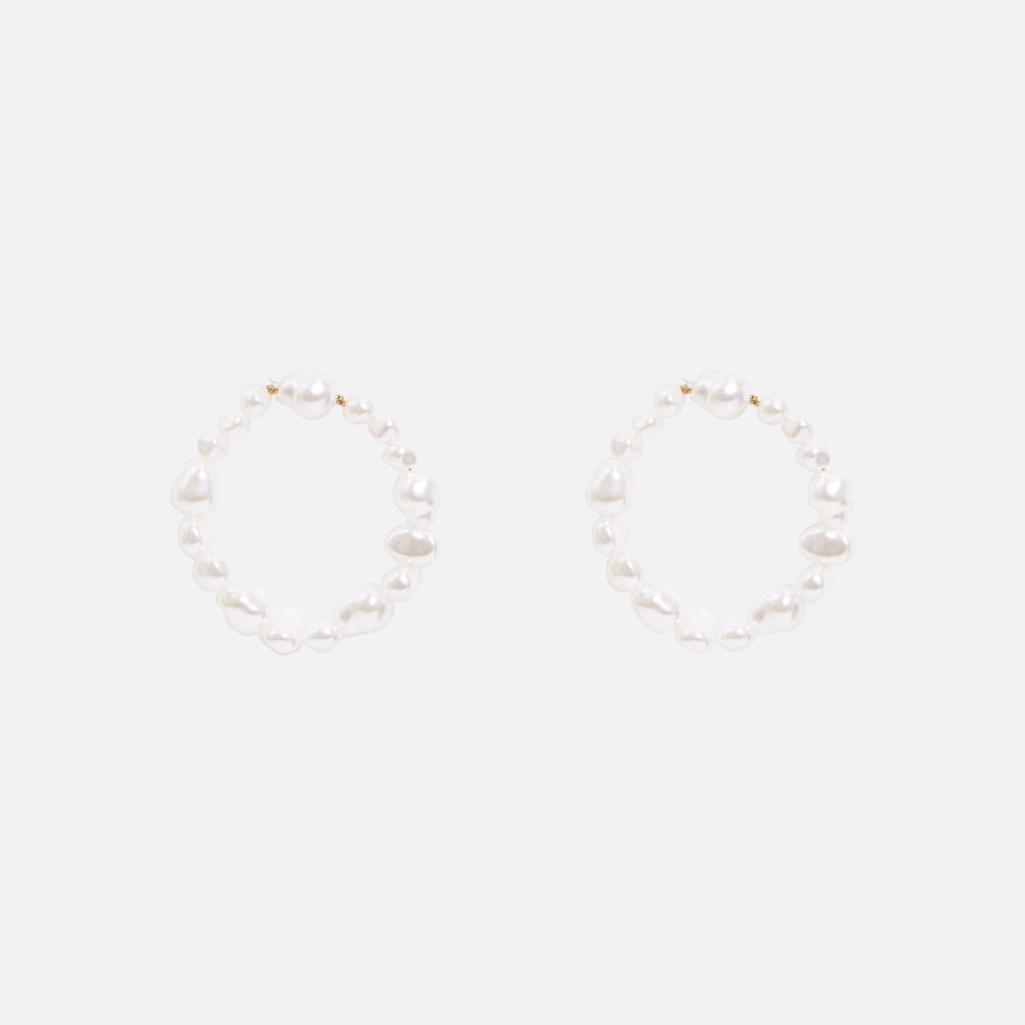 Boucles d’oreilles anneaux en perles
