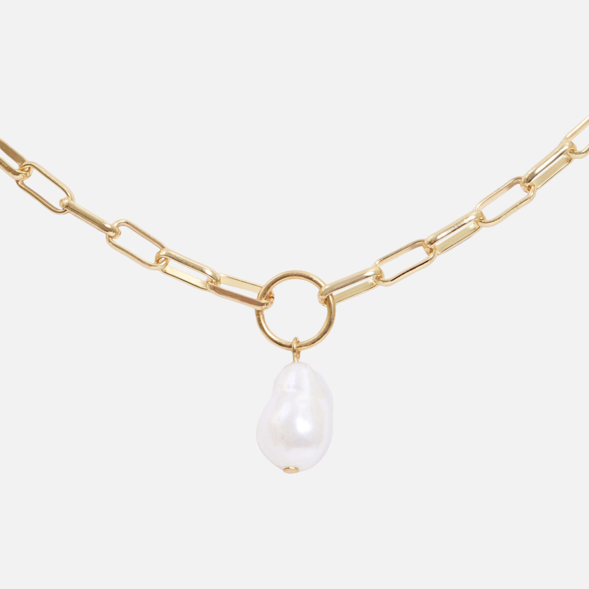 Massive and square golden chain necklace with pearl charm