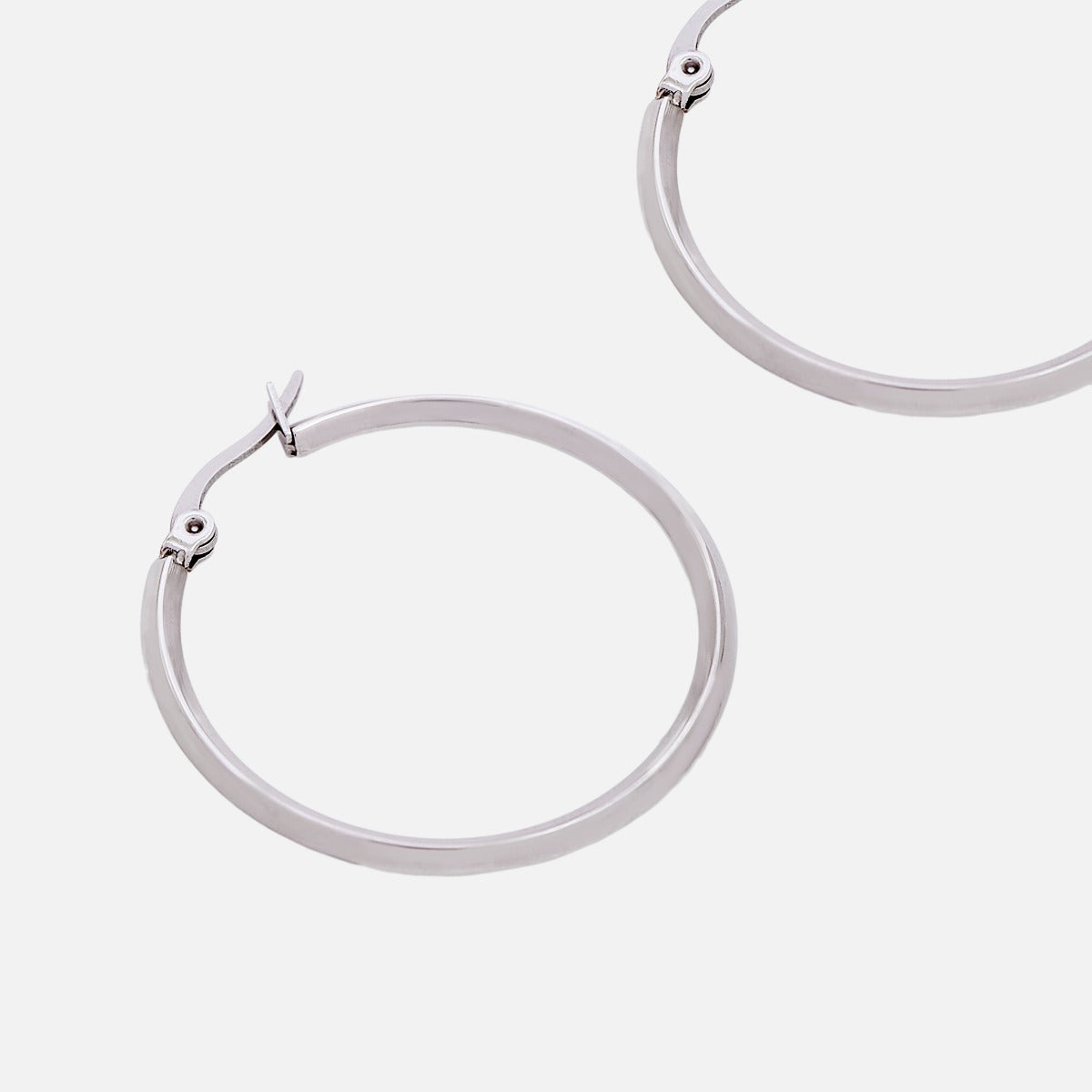 30 mm silvered wide hoop earrings in stainless steel