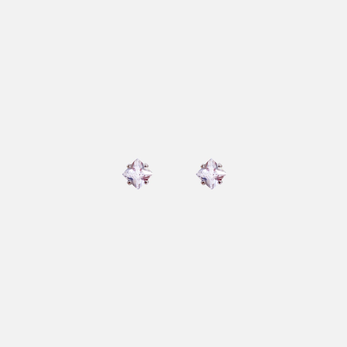 3 mm stainless steel earrings with zircon
