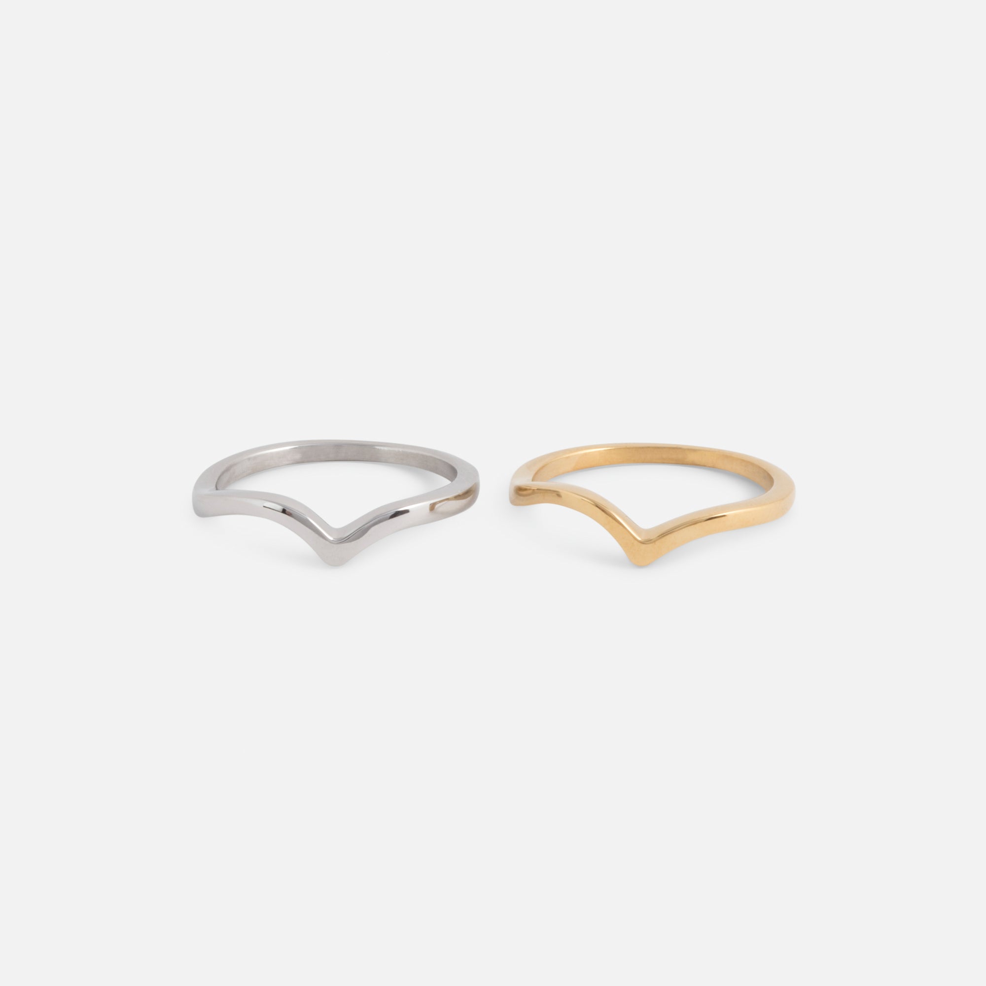 Duo stainless steel rings; golden and silvered