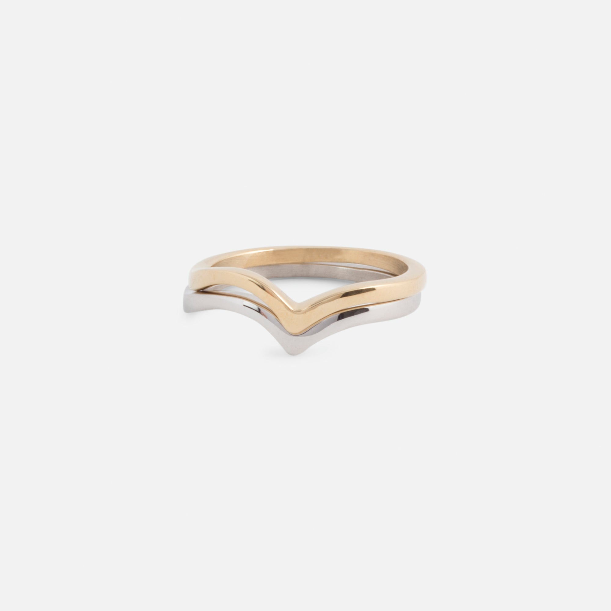 Duo stainless steel rings; golden and silvered