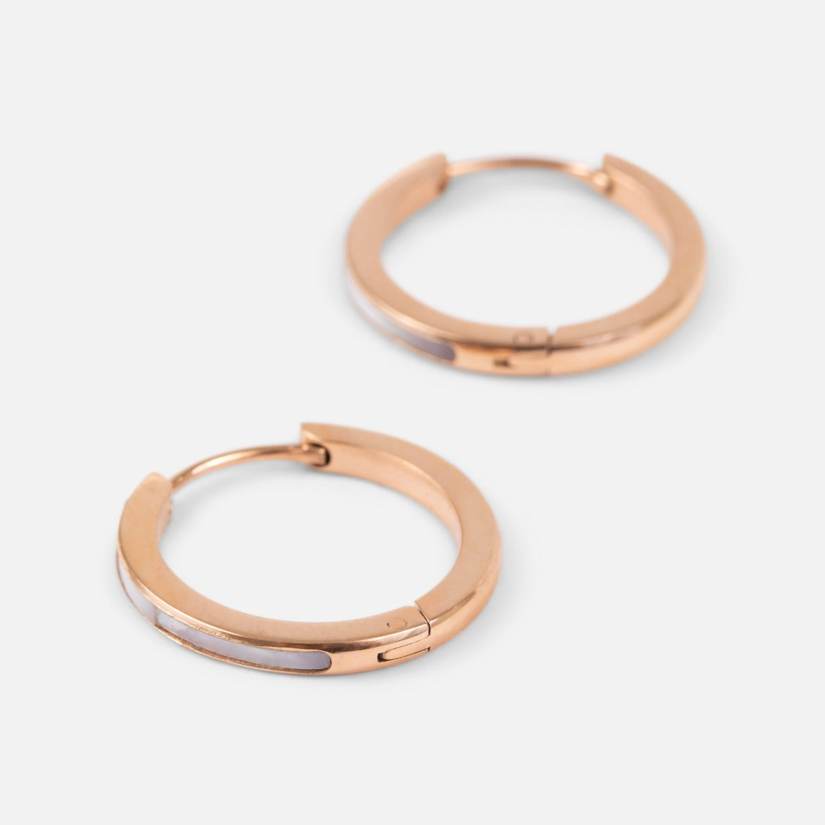 20 mm golden hoop earrings