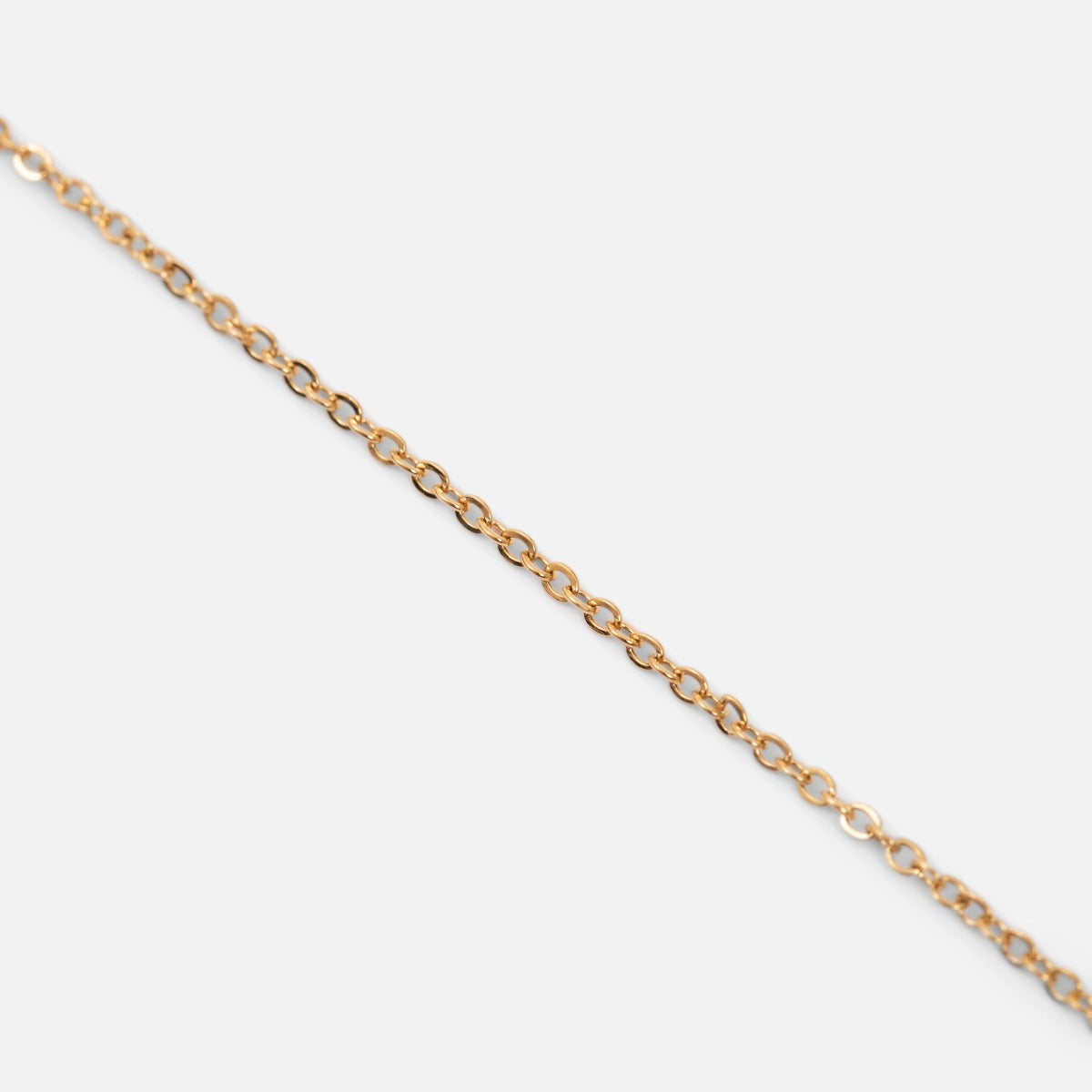 Bracelet chaîne mince doré en acier inoxydable
