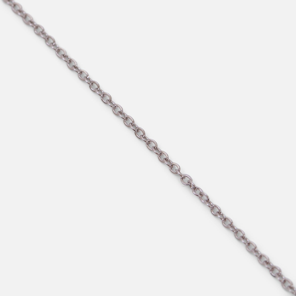 Bracelet chaîne mince argenté en acier inoxydable