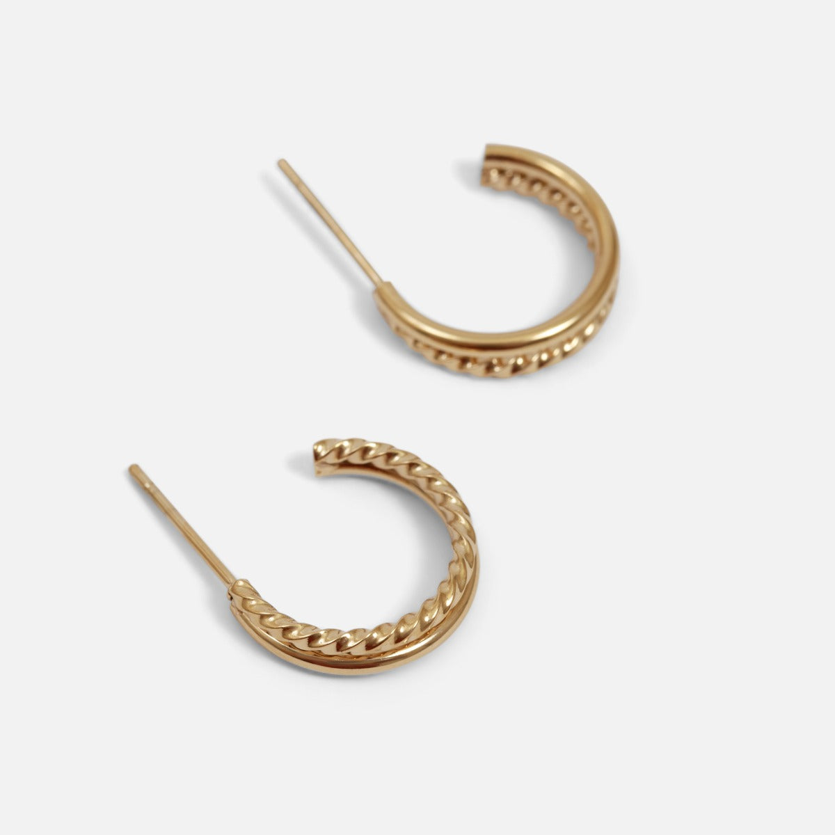 Double stainless steel golden hoops earrings