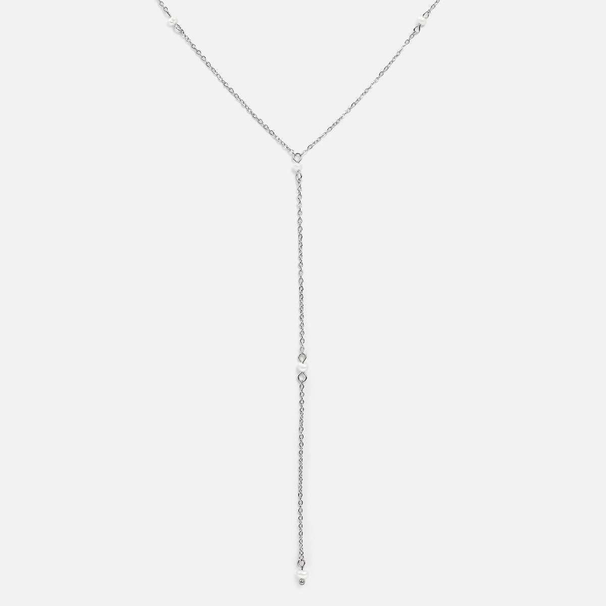 Silvered necklace with pearls insertions and long pendant