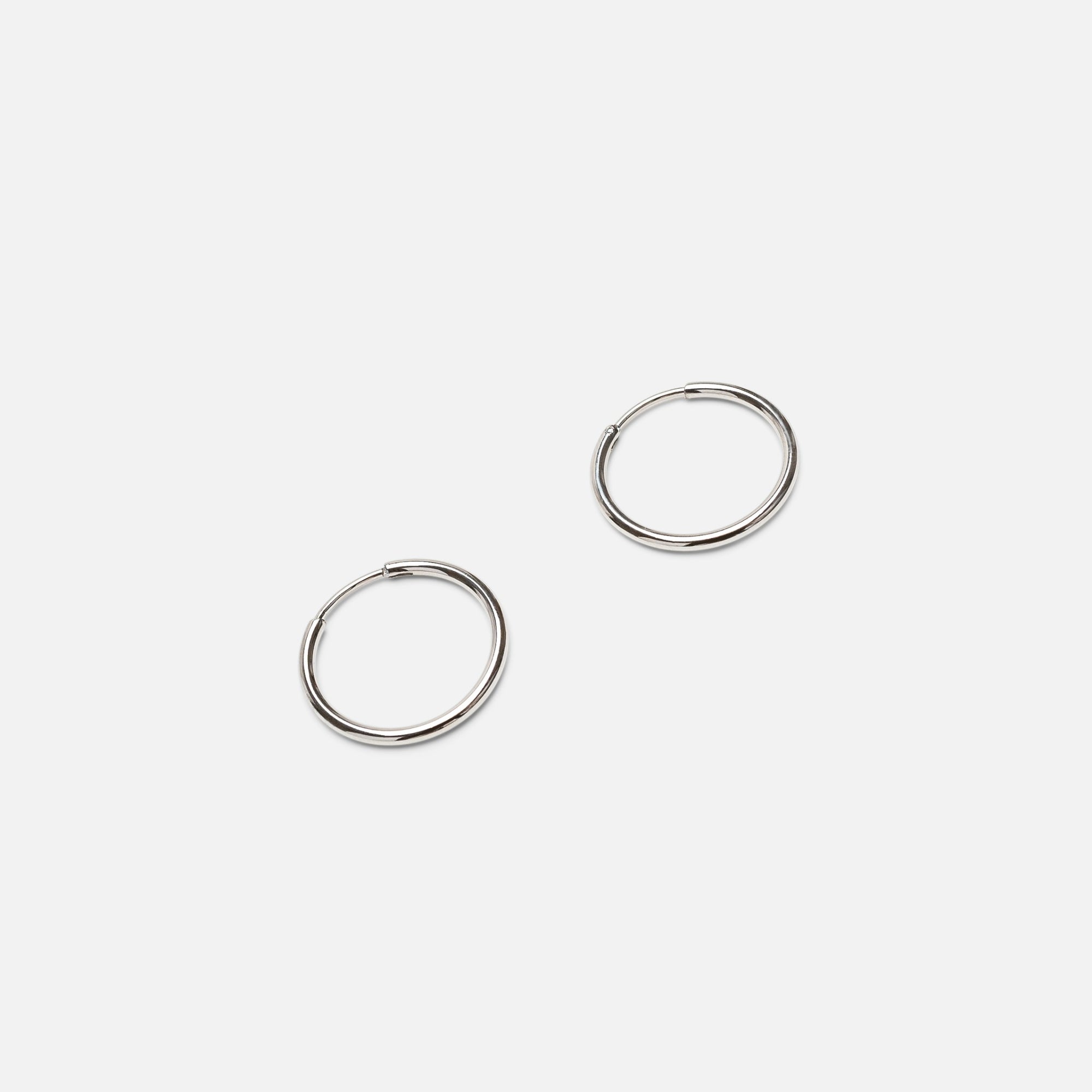 Boucles d’oreilles anneaux argentés 24mm en acier inoxydable