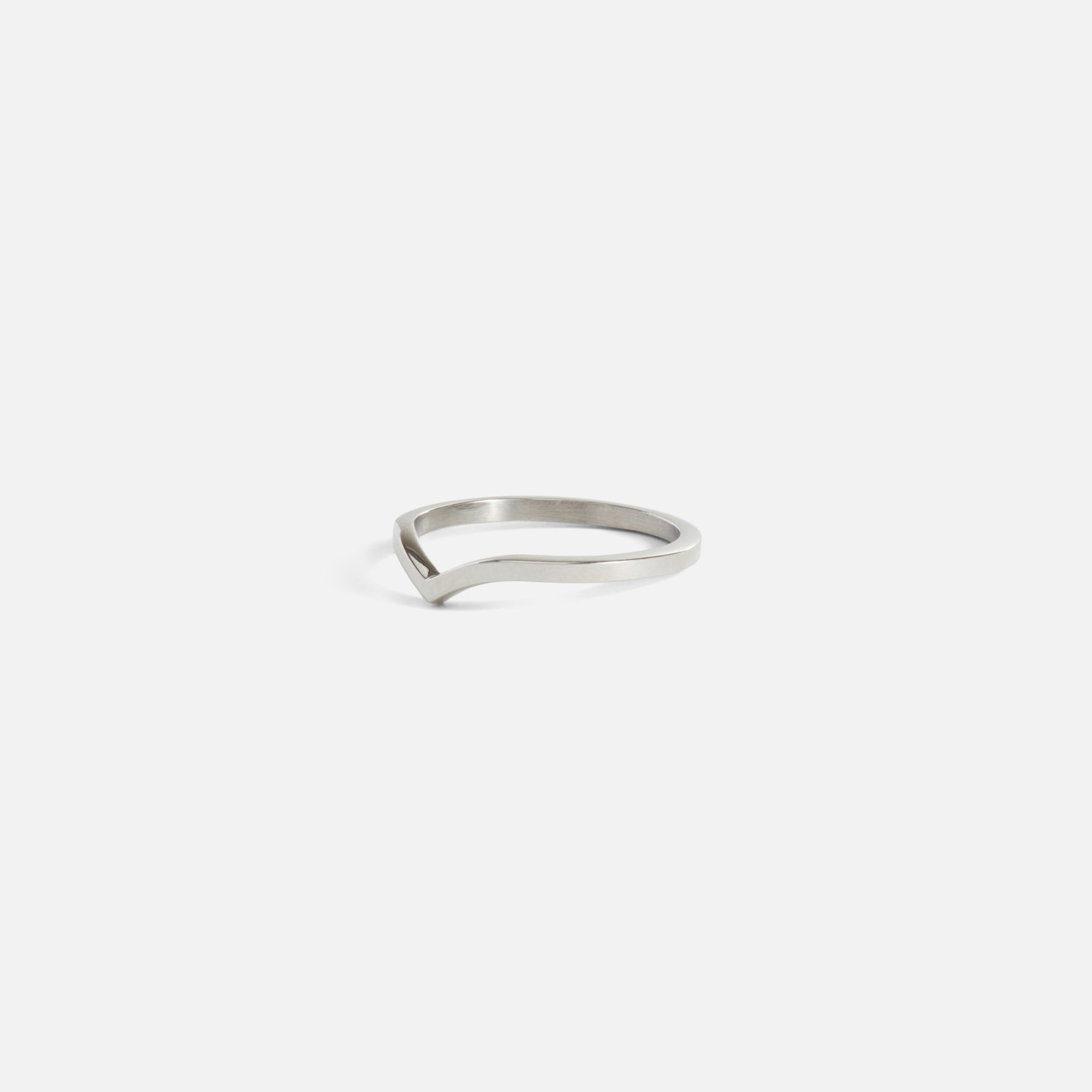 Set of silver rings v shape in stainless steel