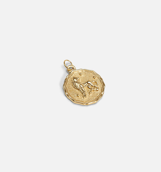 Load image into Gallery viewer, Golden &quot;leo&quot; zodiac sign charm
