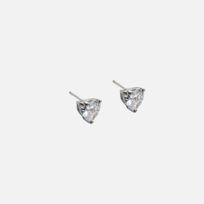 Boucles d’oreilles argentées fixes cœur en acier inoxydable