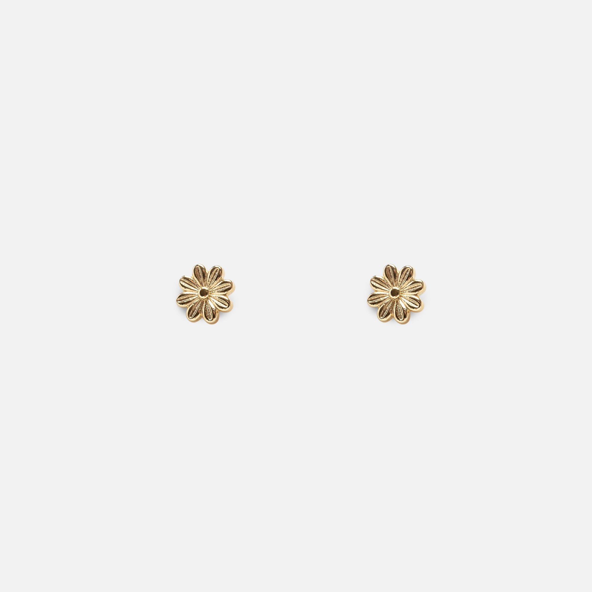 Stainless steel flower earrings