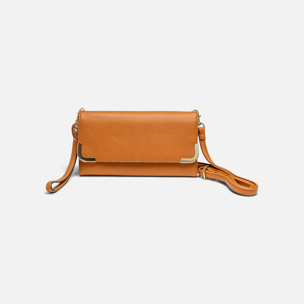 Camel wallet with golden details